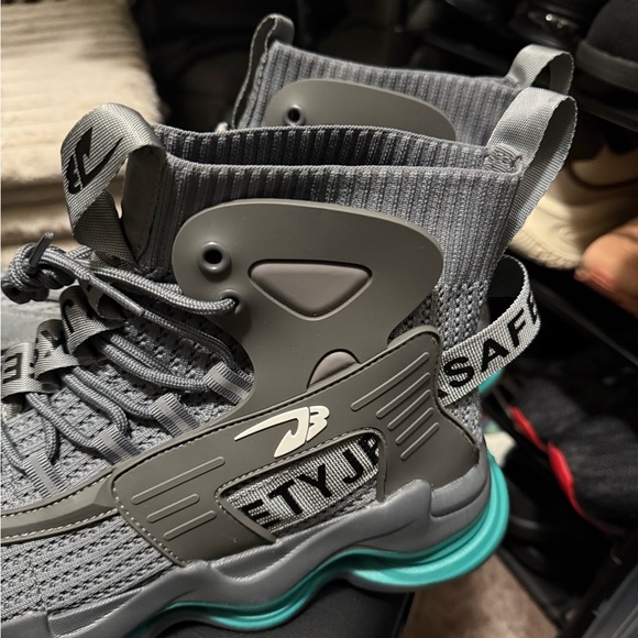 Steel toe work boots - Picture 4 of 8